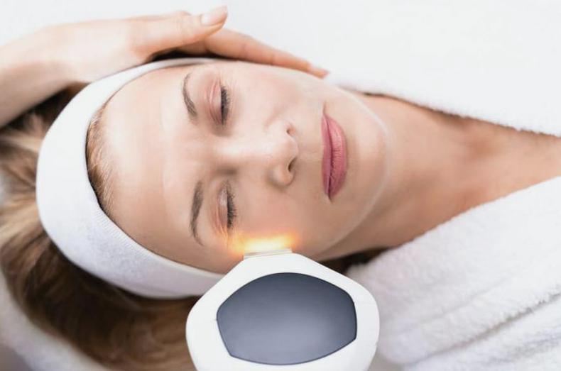 Laserowe zabiegi odmładzające